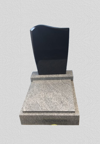 Urnový pomník 70 × 100 cm – Indian Black + Kuppam Grey 01/06